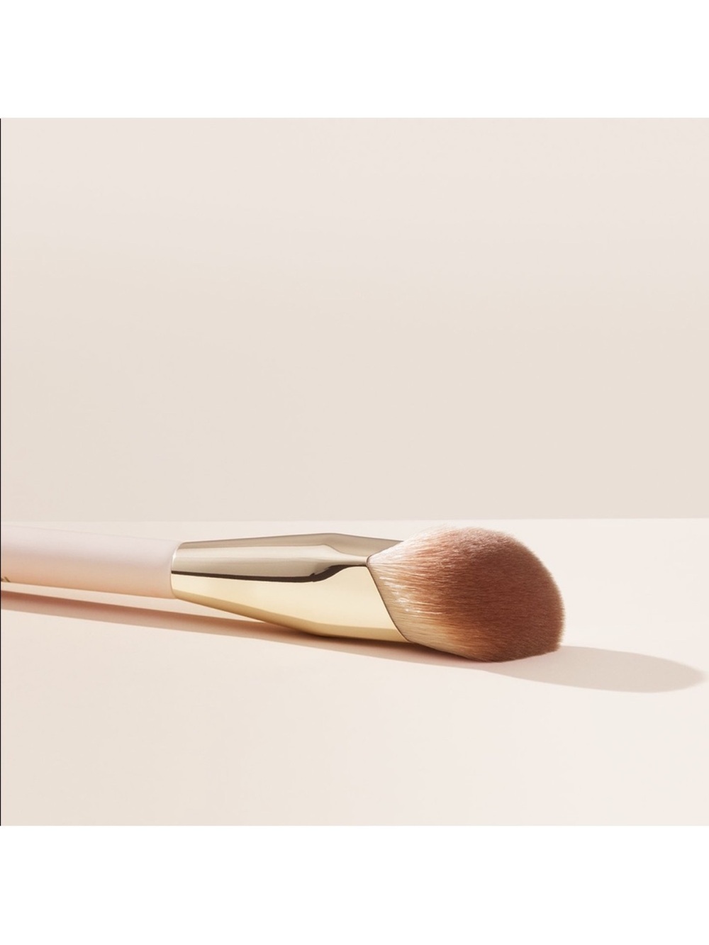 NEW Rare Beauty Foundation Brush